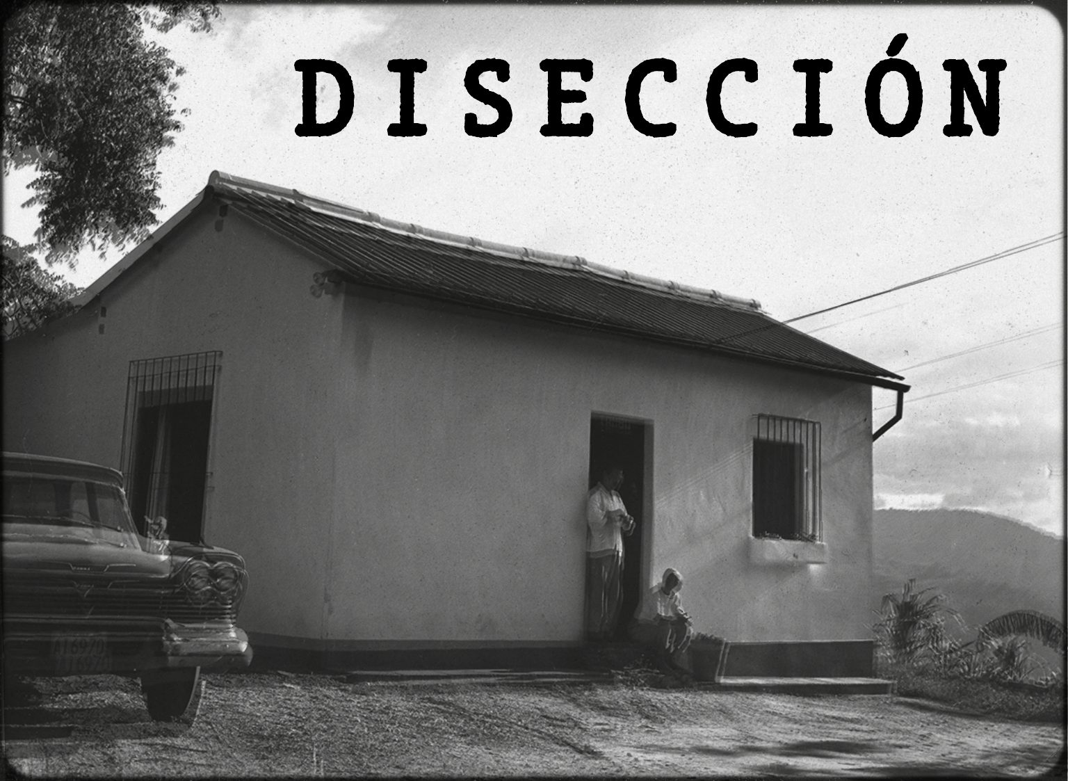 Páginas del capítulo sobre Tarma en El círculo de la rosa, investigación de Torrivilla sobre Roberto Obregón y la casa de Gego en Venezuela